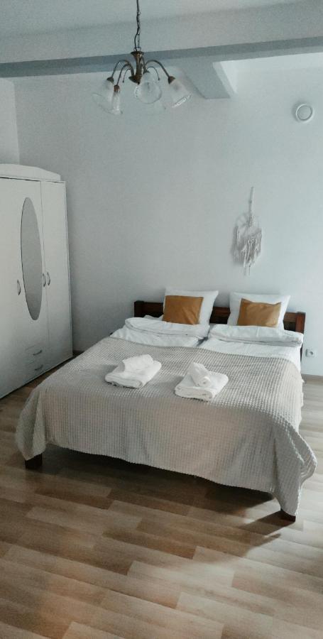 Marka Apartment 1 Красков Екстериор снимка